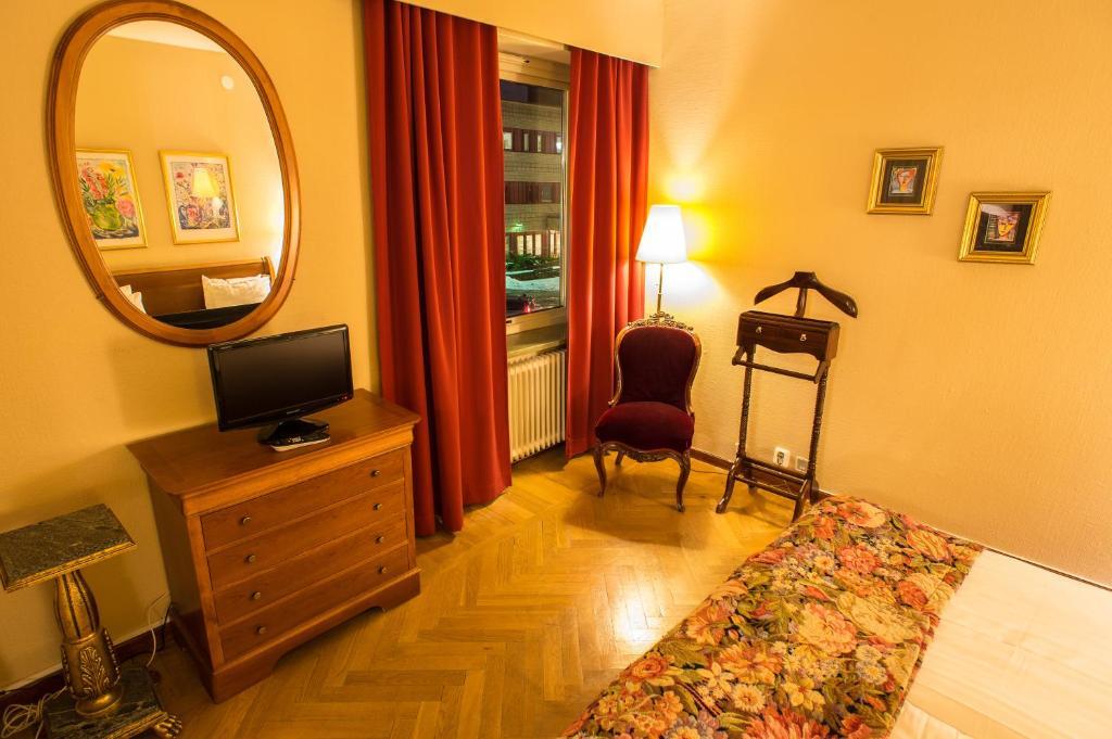 Hotel De Geer Finspång Szoba fotó